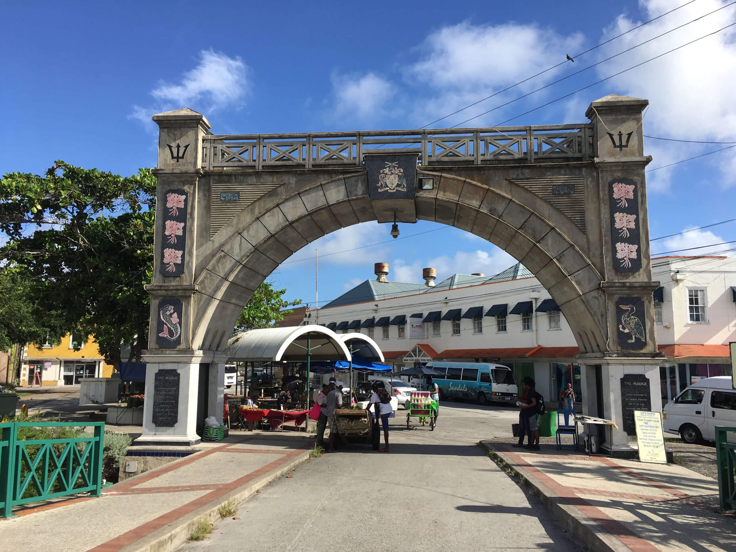 Bridgetown - Arch and Bridge, The Chamberlain Bridge is Th…